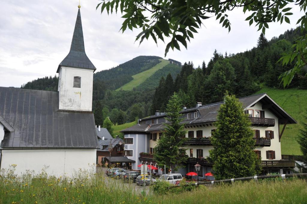 Gasthof Kirchenwirt Лаккенгоф Екстер'єр фото